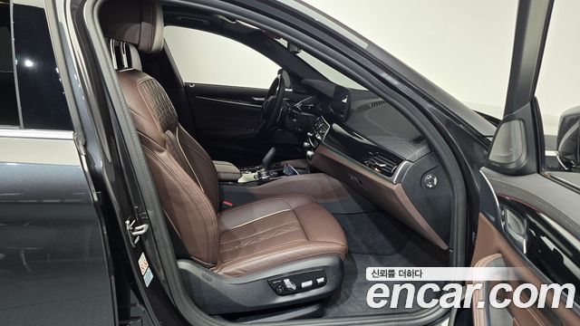 BMW 5-Series 530i M Sport Package