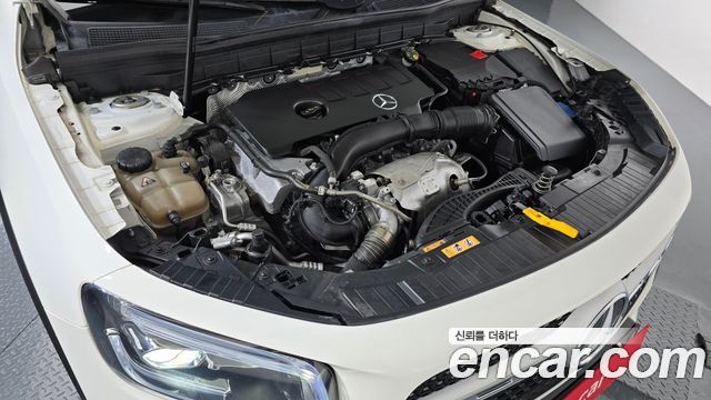 Mercedes-Benz GLB-Class GLB250 4MATIC