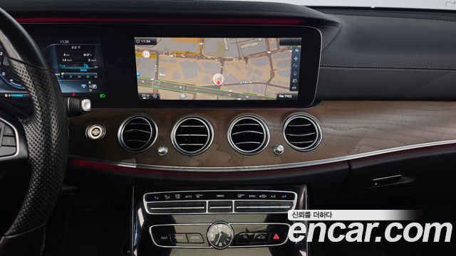 Mercedes-Benz E-Class E300 Exclusive