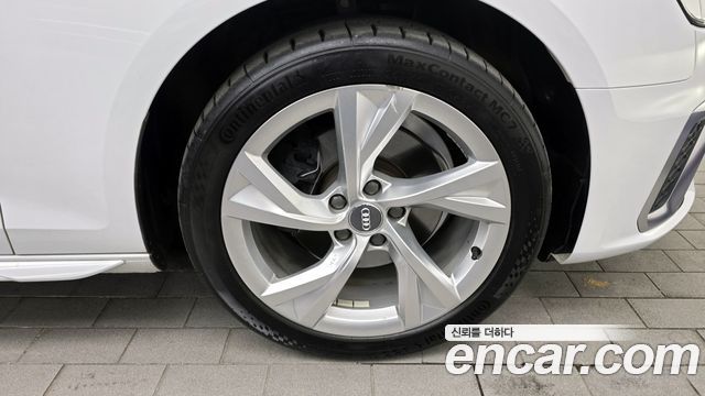 Audi A4 40 TFSI Premium