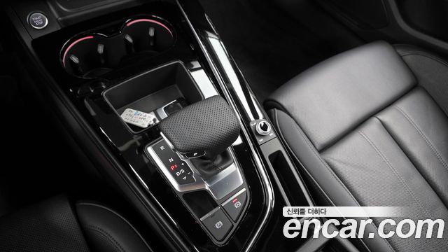 Audi A4 40 TFSI Premium