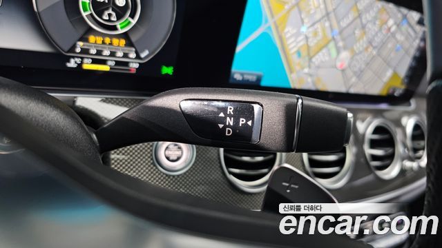 Mercedes-Benz E-Class E350 4MATIC AMG Line