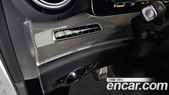 Mercedes-Benz E-Class E350 4MATIC AMG Line