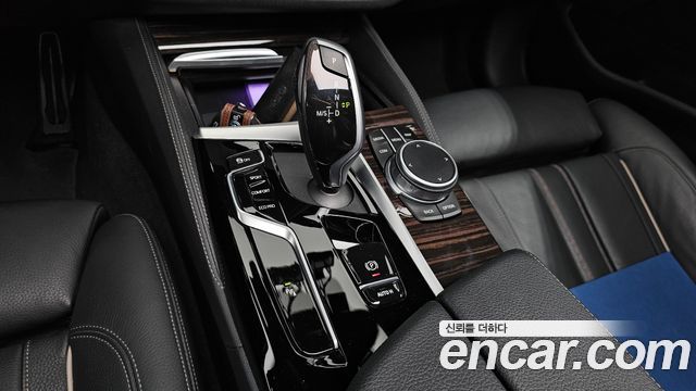 BMW 5-Series 520i M Sport