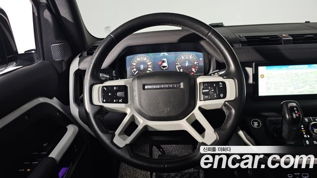Land Rover Defender 110 D240 Launch Edition
