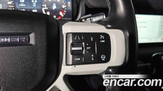 Land Rover Defender 110 D240 Launch Edition