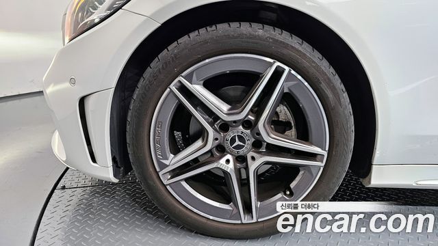 Mercedes-Benz C-Class C200 AMG Line