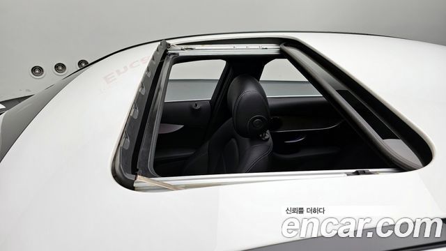 Mercedes-Benz C-Class C200 AMG Line