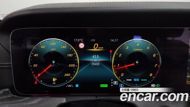 Mercedes-Benz E-Class E350 4MATIC AMG Line