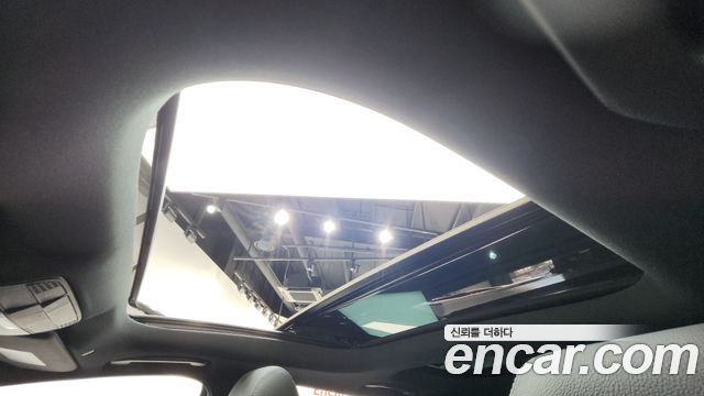 Mercedes-Benz E-Class E350 4MATIC AMG Line