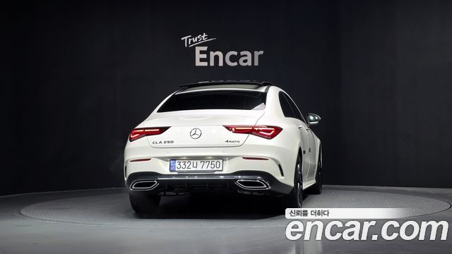 Mercedes-Benz CLA-Class CLA250 4MATIC