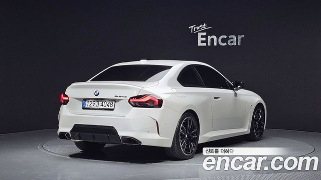 BMW 2-Series M240i xDrive Coupe