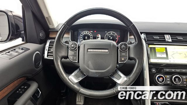 Land Rover Discovery 3.0 TD6 HSE