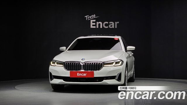 BMW 5-Series 530i Luxury