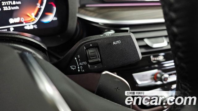 BMW 5-Series 530i Luxury