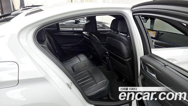 BMW 5-Series 520i M Sport
