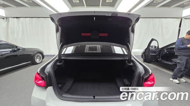 BMW 5-Series 520i M Sport