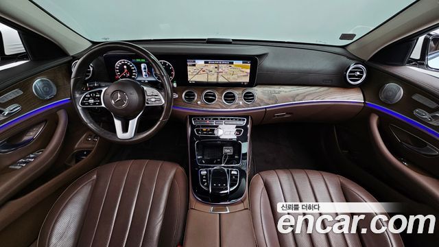 Mercedes-Benz E-Class E300e 4MATIC Exclusive