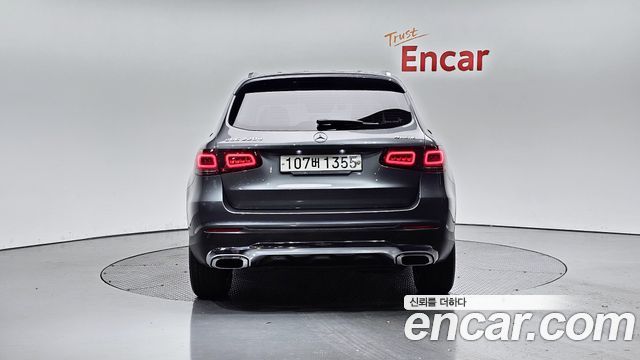 Mercedes-Benz GLC-Class GLC220 d 4MATIC