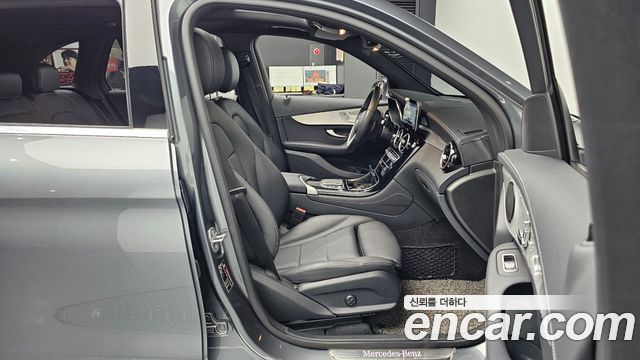 Mercedes-Benz GLC-Class GLC220 d 4MATIC