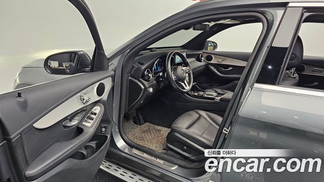 Mercedes-Benz GLC-Class GLC220 d 4MATIC
