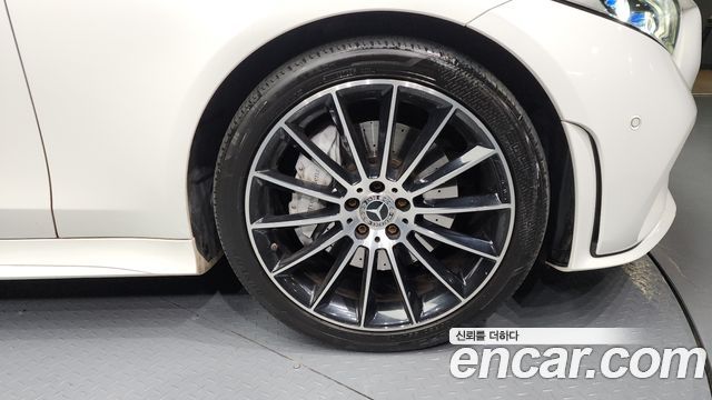 Mercedes-Benz CLS-Class CLS450 4MATIC AMG Line