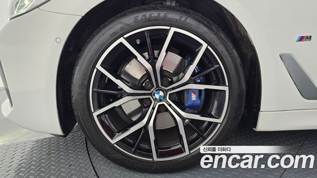 BMW 5-Series 530i M Sport Package