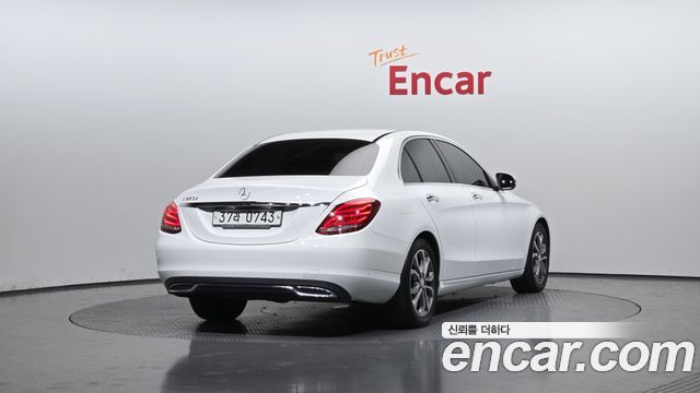 Mercedes-Benz C-Class C220 d Avantgarde