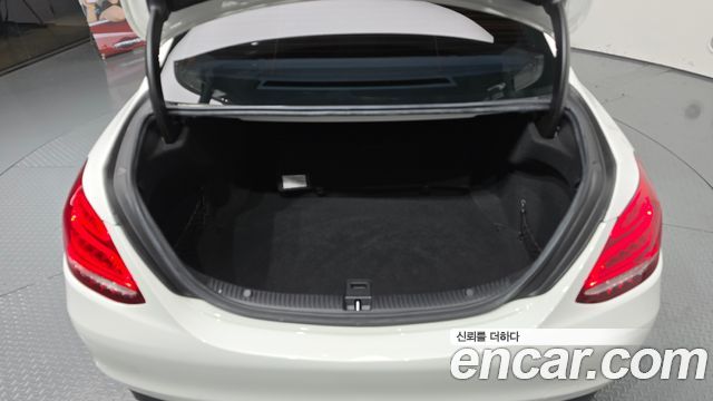 Mercedes-Benz C-Class C220 d Avantgarde