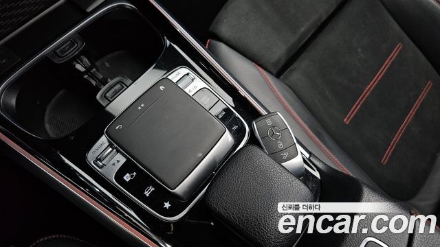 Mercedes-Benz GLB-Class GLB250 4MATIC