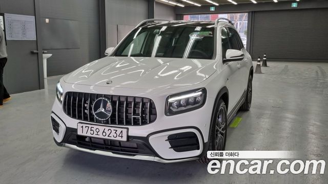 Mercedes-Benz GLB-Class AMG GLB35 4MATIC
