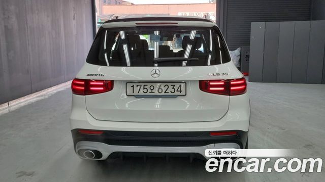 Mercedes-Benz GLB-Class AMG GLB35 4MATIC