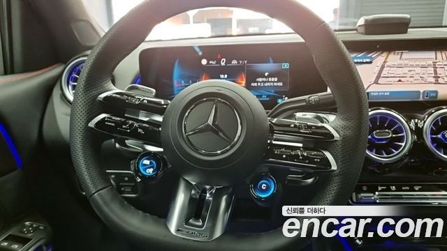 Mercedes-Benz GLB-Class AMG GLB35 4MATIC