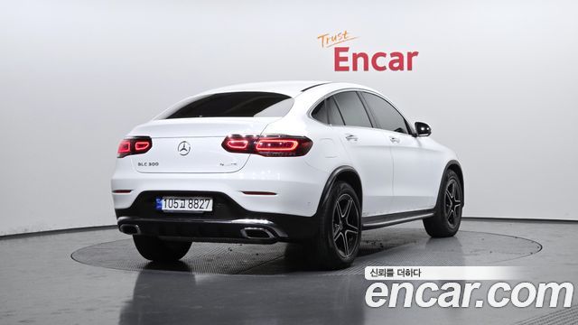 Mercedes-Benz GLC-Class GCL300 4MATIC Coupe