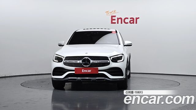 Mercedes-Benz GLC-Class GCL300 4MATIC Coupe
