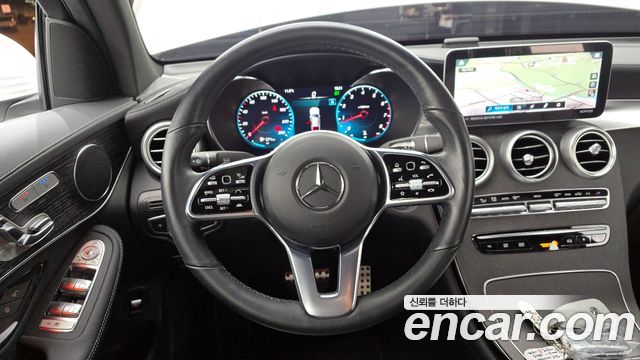 Mercedes-Benz GLC-Class GCL300 4MATIC Coupe