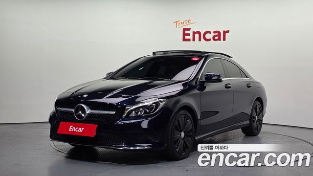 Mercedes-Benz CLA-Class CLA250 4MATIC