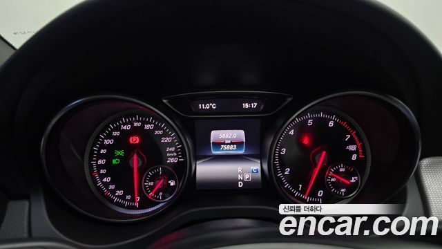 Mercedes-Benz CLA-Class CLA250 4MATIC