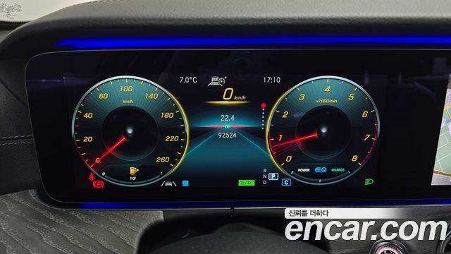 Mercedes-Benz E-Class E350 4MATIC AMG Line Edition