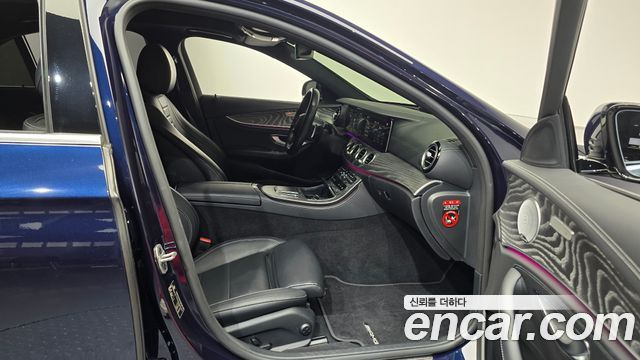 Mercedes-Benz E-Class E350 4MATIC AMG Line Edition