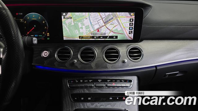 Mercedes-Benz E-Class E350 4MATIC AMG Line Edition
