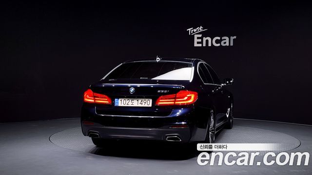 BMW 5-Series 530i M Sport Package Plus