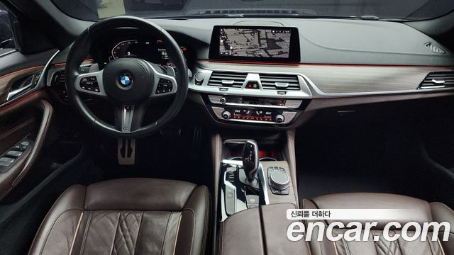 BMW 5-Series 530i M Sport Package Plus