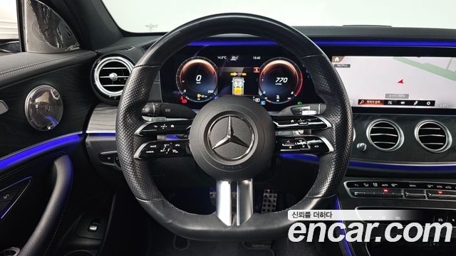 Mercedes-Benz E-Class E220d 4MATIC AMG Line