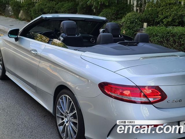 Mercedes-Benz C-Class C200 Cabriolet