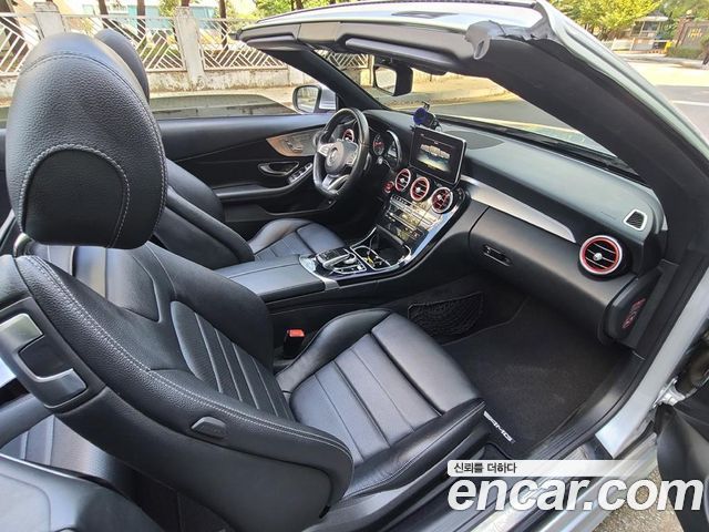 Mercedes-Benz C-Class C200 Cabriolet