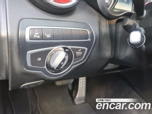 Mercedes-Benz C-Class C200 Cabriolet