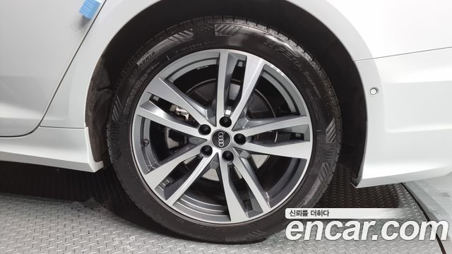 Audi A6 45 TFSI Quattro Premium