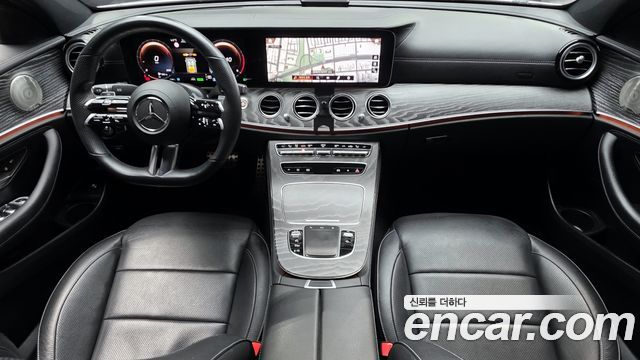 Mercedes-Benz E-Class E350 4MATIC AMG Line