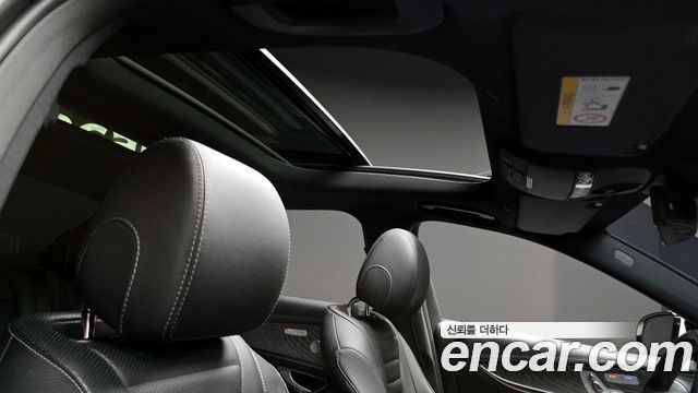Mercedes-Benz E-Class E350 4MATIC AMG Line